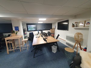 Agence Média - Prestation et formation communication place picture